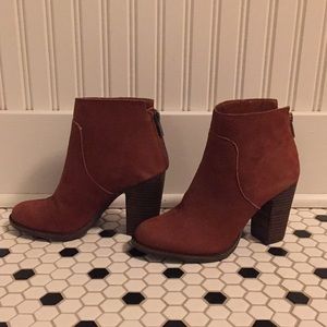Lucky Brand Brown/Rust Booties